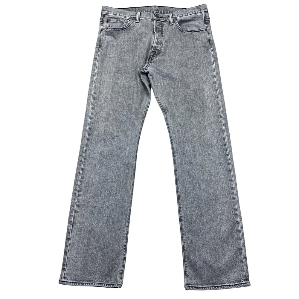 Levi's 501 Jeans Mens Sz 32 Gray Wash Straight Leg Button Fly Denim Pants Grunge